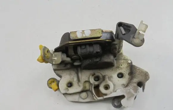 Nissan Micra Front door lock