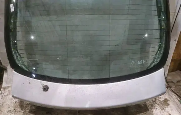 Renault Laguna II Tailgate/trunk/boot lid PILKAS