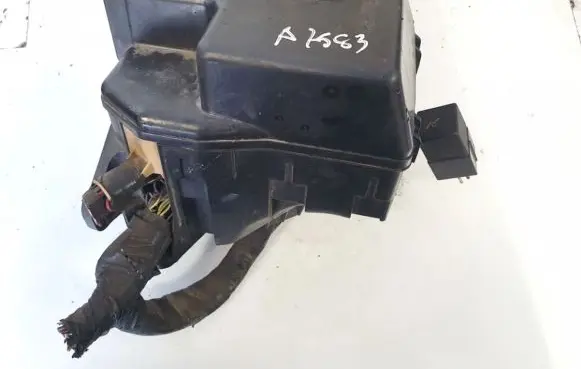 Toyota Avensis Verso Fuse box set