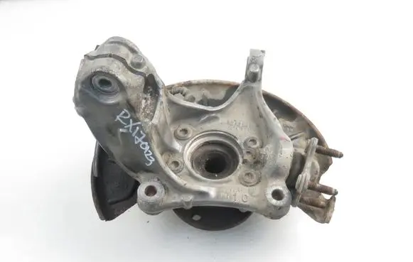 Volkswagen PASSAT B6 Front wheel hub spindle knuckle