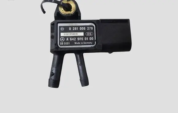 Mercedes-Benz E W212 Exhaust gas pressure sensor A6429050100 0281006279