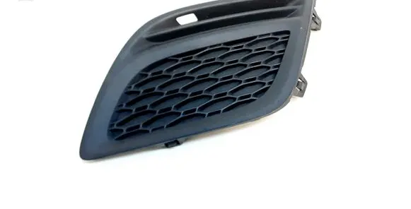 Volvo XC60 Front bumper lower grill 31290657