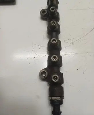 Renault Master II Fuel main line pipe 0445214145