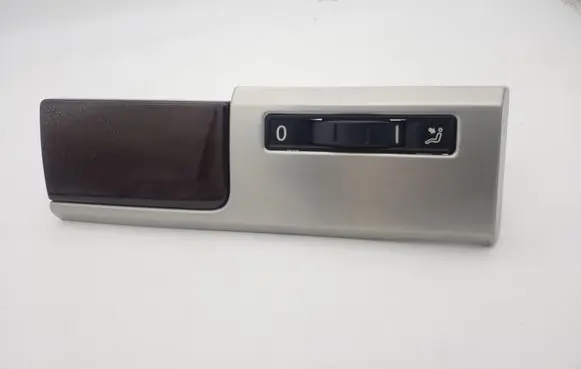 Volkswagen Touareg I Other dashboard part 7L6857189L