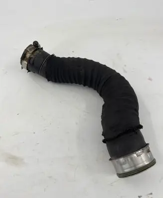 Intercooler hose/pipe