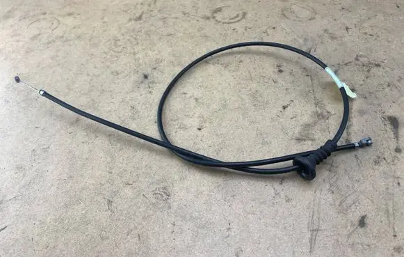 Engine bonnet/hood lock release cable