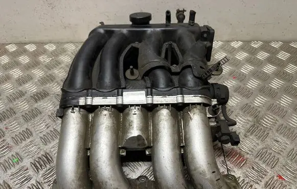 Audi A3 S3 8L Intake manifold 06A133925GB