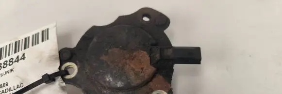 Cadillac Escalade Valve 12585995