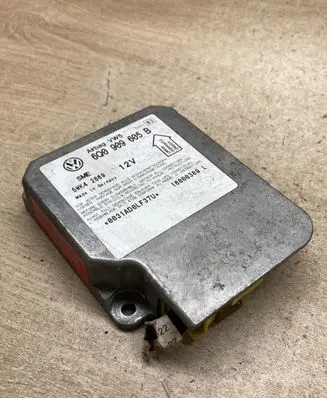 Volkswagen PASSAT B5 Airbag control unit/module 6Q0909605B