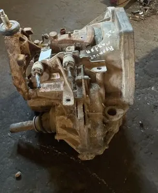 Renault Master II Manual 5 speed gearbox 7701722865