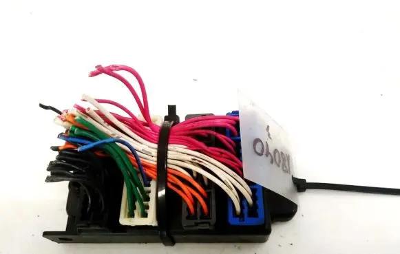 KIA Sorento Fuse box set
