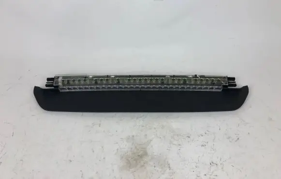 BMW X6 E71 Third/center stoplight 7207825 TB4012A 78251113120066