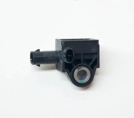 Mercedes-Benz C W205 Airbag deployment crash/impact sensor A2229051400