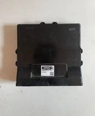Toyota Auris E180 Other control units/modules 8998102030