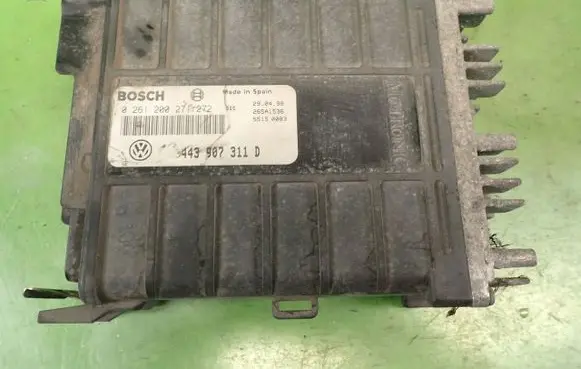 Volkswagen PASSAT B3 Engine control unit/module ECU
