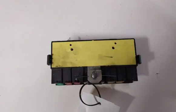 Citroen C5 Fuse module 9636079380