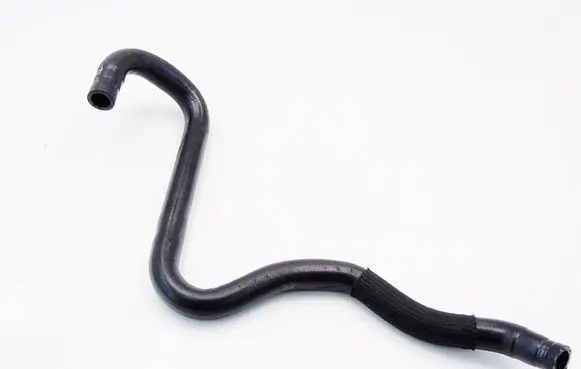 Volvo S40, V40 Power steering hose/pipe/line 30865519
