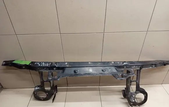 BMW 3 E36 Radiator support slam panel