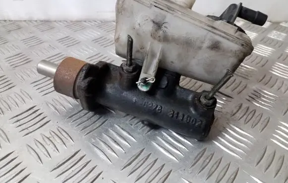 Lancia Zeta Master brake cylinder L481335