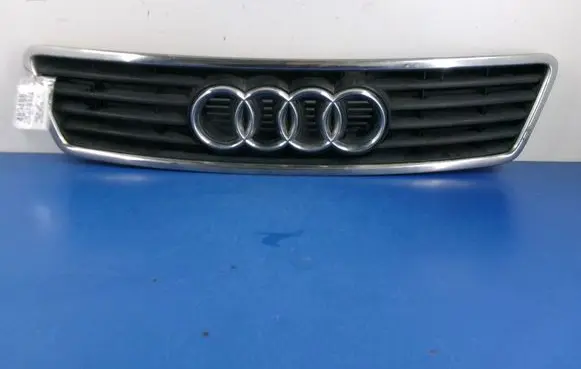 Audi A6 S6 C5 4B Front grill 4B0853651A