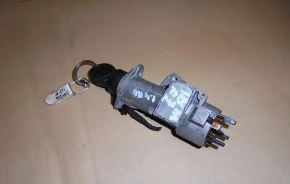 Seat Leon (1M) Ignition lock 4B0905851C