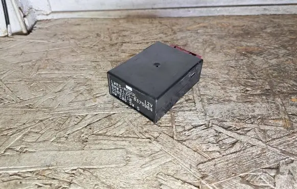 BMW 5 E39 Light module LCM 61358375964 55892110