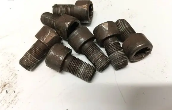 Renault Laguna III Nuts/bolts 