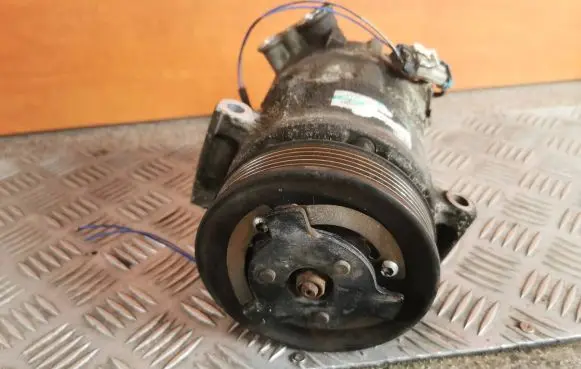 Opel Insignia A Air conditioning (A/C) compressor (pump) 13232307