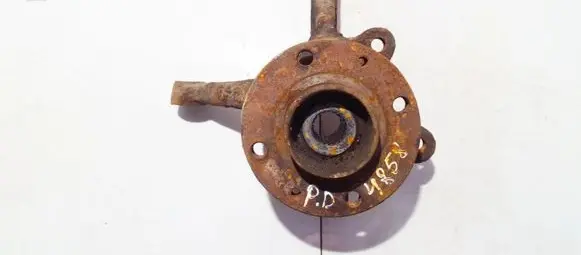 Renault Twingo I Front wheel hub