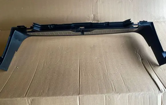 BMW 5 F10 F11 Trunk/boot sill cover protection 9168470 52850610