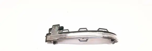 BMW X5 F15 Mirror indicator light 7291121