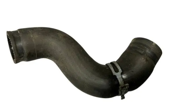 Mercedes-Benz Vito Viano W639 Engine coolant pipe/hose A6395017482
