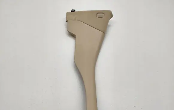 Maserati Ghibli (C) pillar trim 670011412