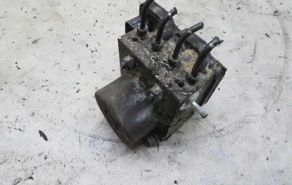 Subaru XV I ABS Pump 2265106452 026556058