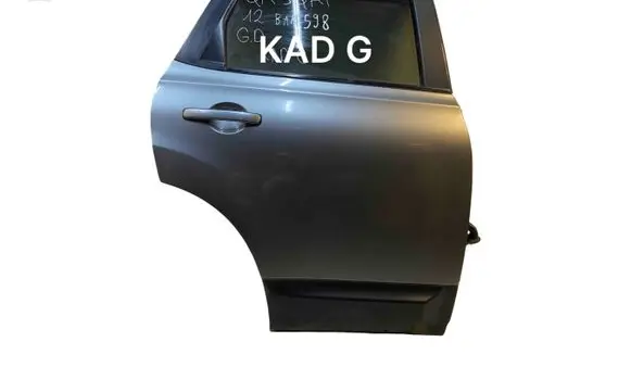 Nissan Qashqai Rear door 