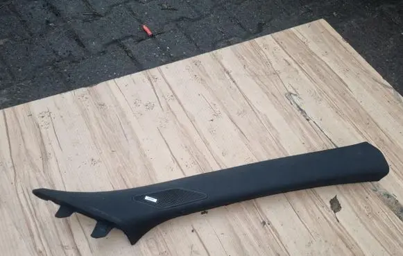 Nissan Qashqai J12 (A) pillar trim 