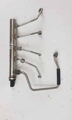 BMW Z4 E89 Fuel main line pipe 7585411