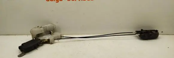 Subaru Forester SG Front door lock