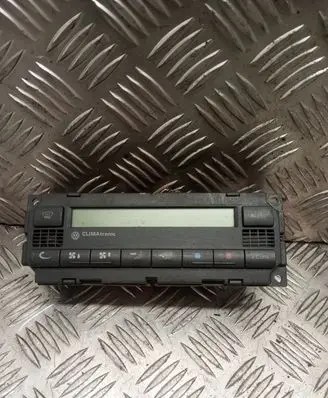Volkswagen Golf IV Climate control unit