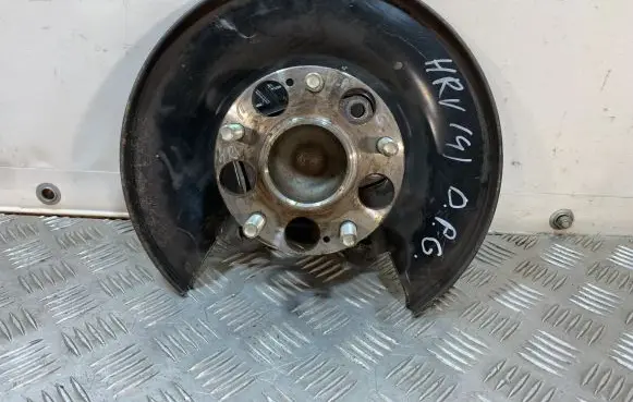 Honda HR-V Rear wheel hub