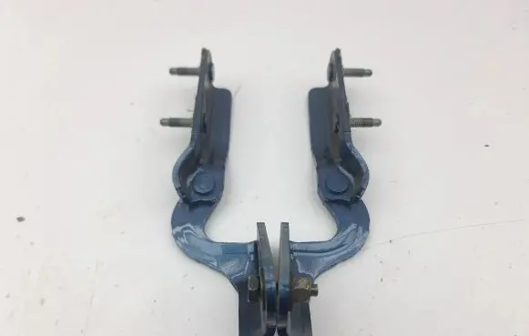 Ford Kuga III Tailgate/trunk/boot hinge
