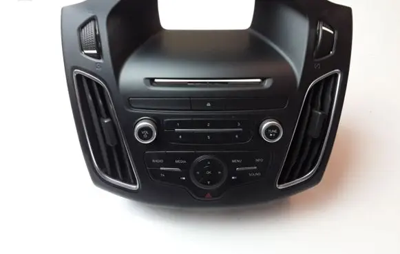 Ford Focus Head unit multimedia control F1ET18K811AD