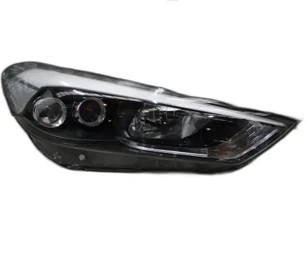 Hyundai Tucson TL Rear/tail lights 92101D7200