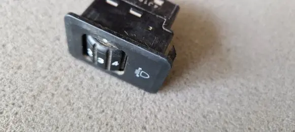 Mitsubishi L200 Headlight level height control switch 