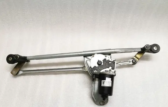 BMW X5 E53 Front wiper linkage and motor 6913006 7111535