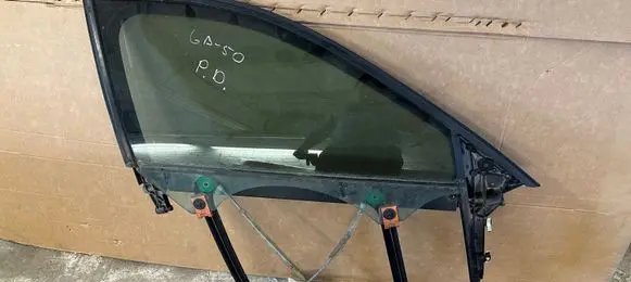 Audi A3 S3 8P Front window lifting mechanism without motor