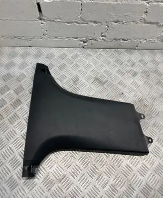 (B) pillar trim (bottom)