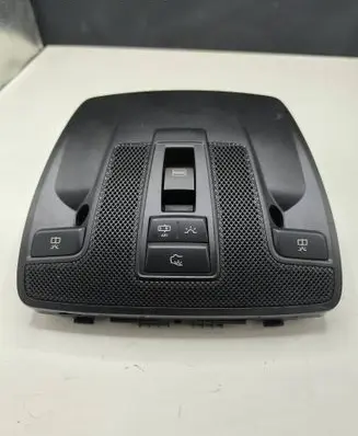 Mercedes-Benz CLA C117 X117 W117 Front seat light A0009007503 134620146623