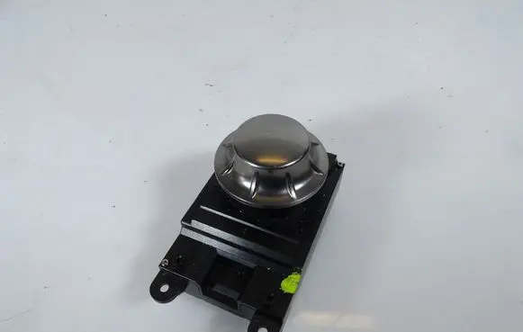 Other switches/knobs/shifts