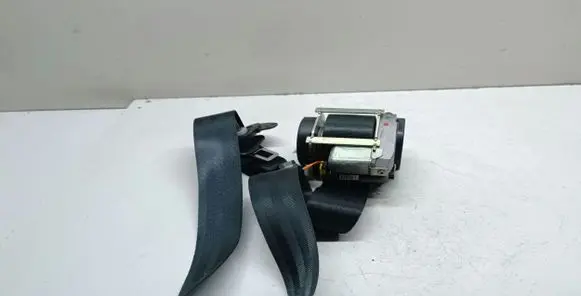Peugeot 308 Front seatbelt 96776852